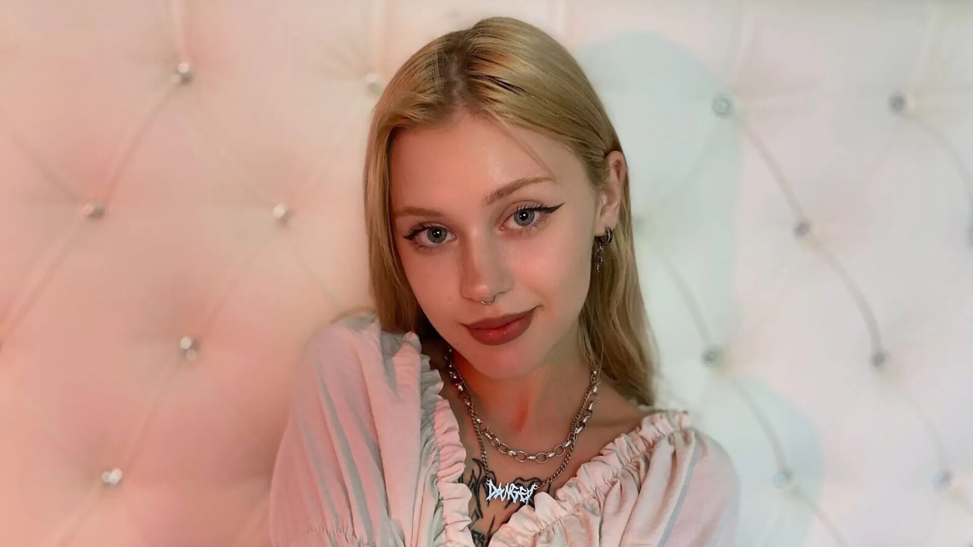 MillaBraun from Live Jasmin